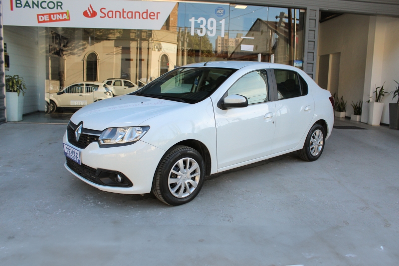 RENAULT NUEVO LOGAN EXPRESSION  TEVEZ Automotores