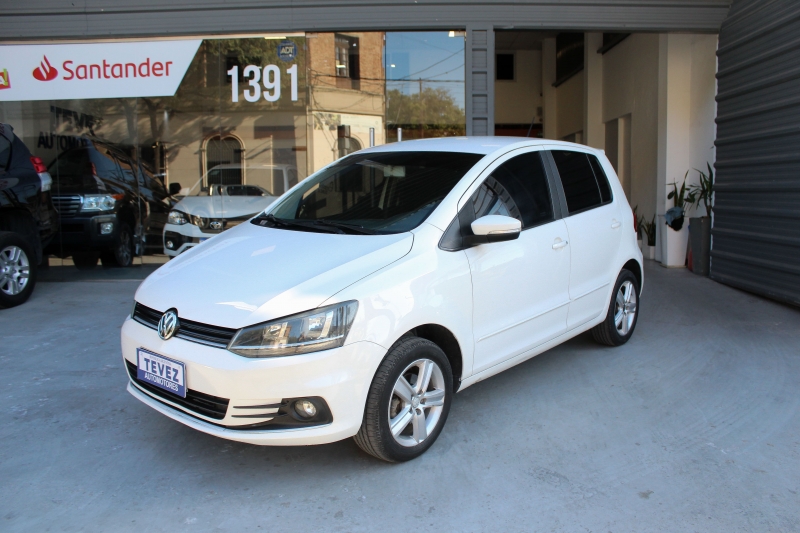 VOLKSWAGEN FOX 1.6 MSI TEVEZ Automotores