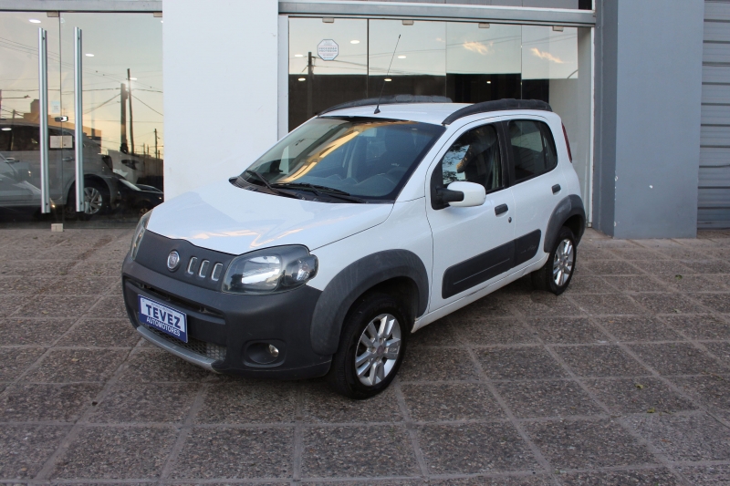 FIAT UNO WAY 1.4 8V TEVEZ Automotores