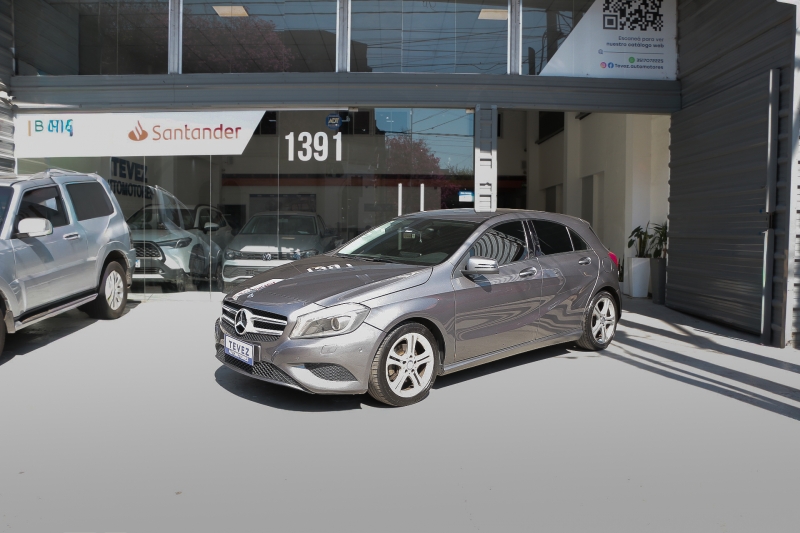 MERCEDES BENZ A200 BLUE EFFICIENCY TEVEZ Automotores