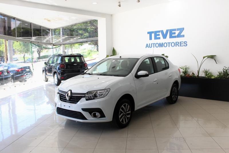 LOGAN INTENSE TEVEZ Automotores