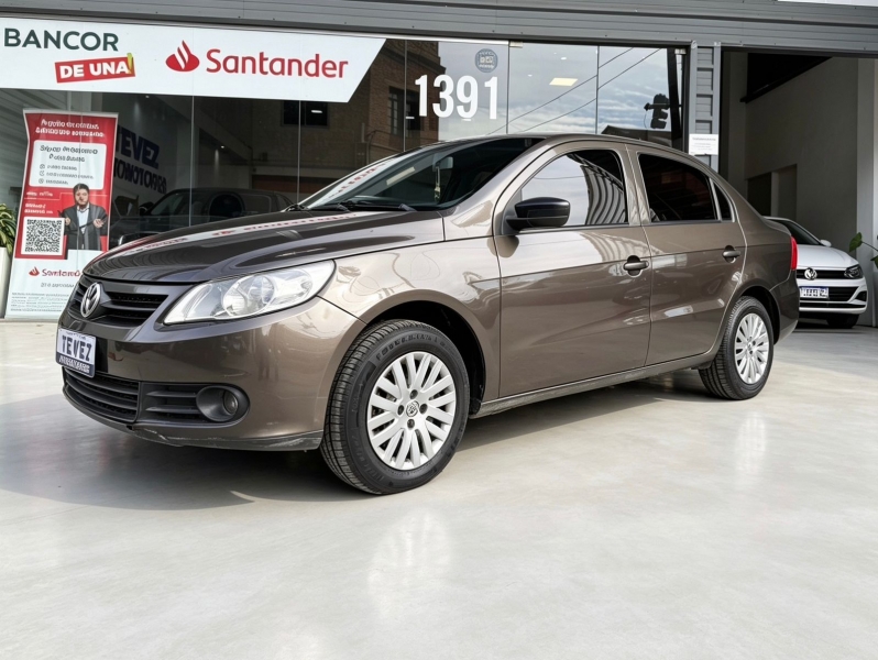 VOLKSWAGEN VOYAGE 1.6  TEVEZ Automotores