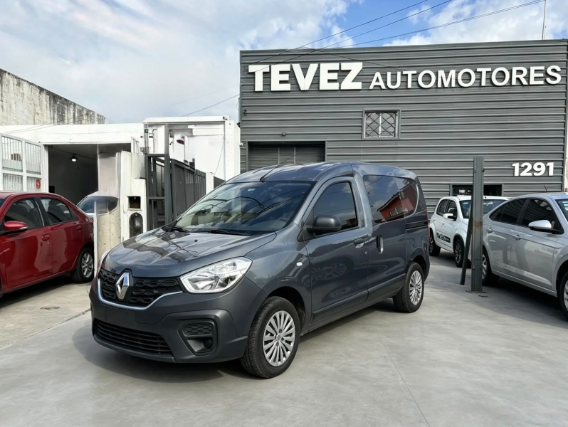 RENAULT KANGOO II EXPRESS CONFORT 5A 1.5 DCI TEVEZ Automotores
