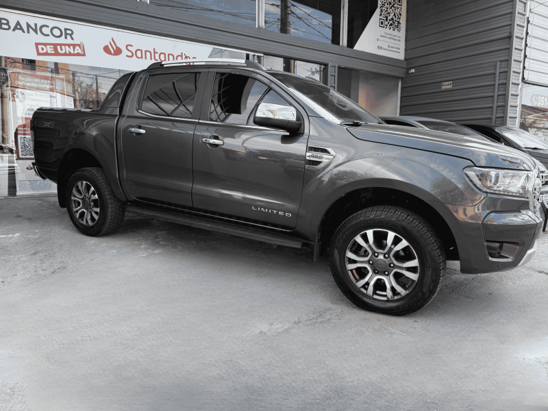 Nueva Ranger DC 4x4 LTD AT TEVEZ Automotores