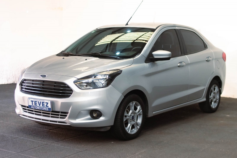 FORD KA SEDAN SEL TEVEZ Automotores