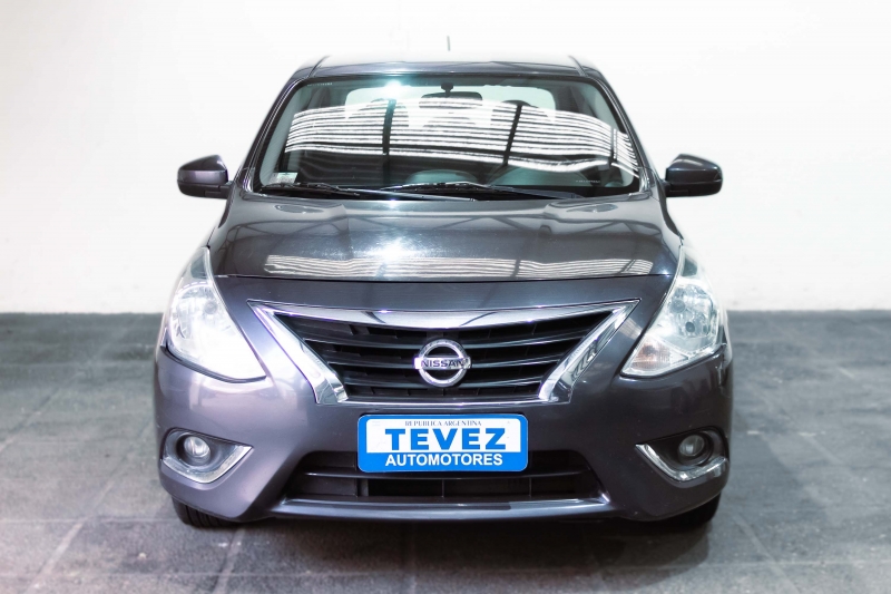 NISSAN VERSA ADVANCE MT PURE DRIVE F2 TEVEZ Automotores