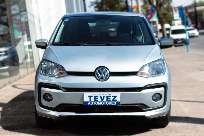 VOLKSWAGEN MOVE UP! 1.0 MPI TEVEZ Automotores