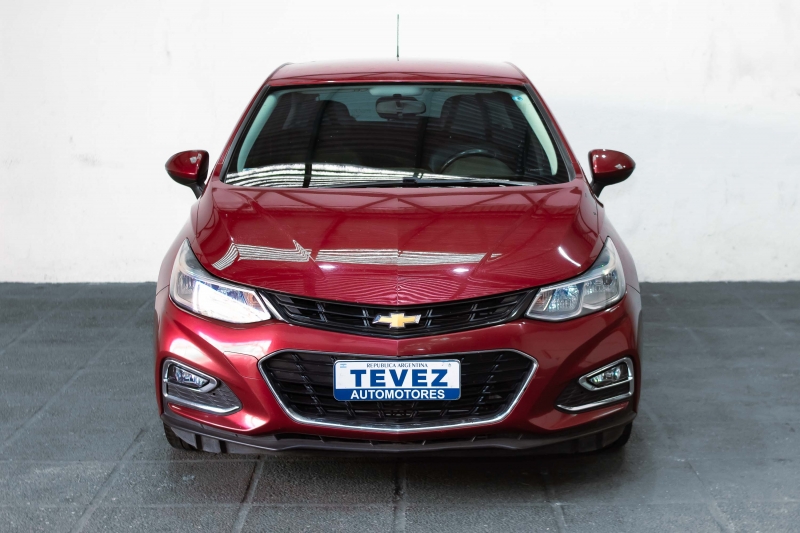 CHEVROLET CRUZE 5P 1.4 TURBO LT MT TEVEZ Automotores