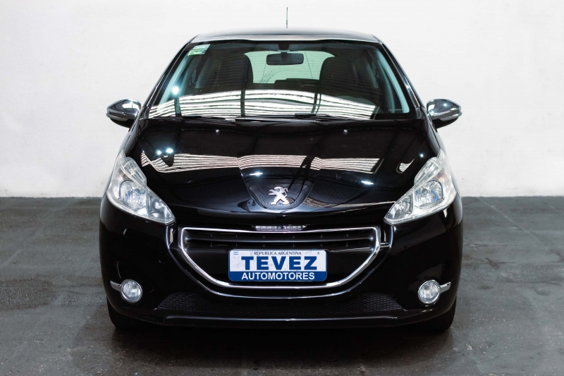 PEUGEOT 208 ALLURE 1.6N TEVEZ Automotores