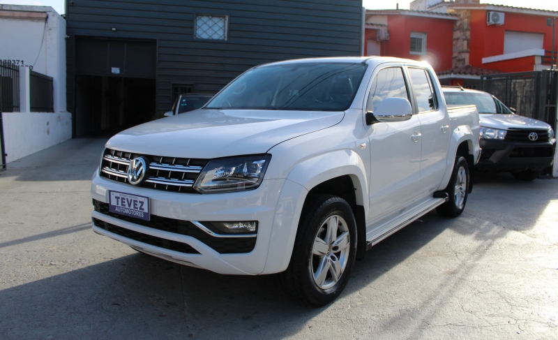VOLKSWAGEN AMAROK HIGHLINE 4X2 2.0L TDI 180 CV TEVEZ Automotores