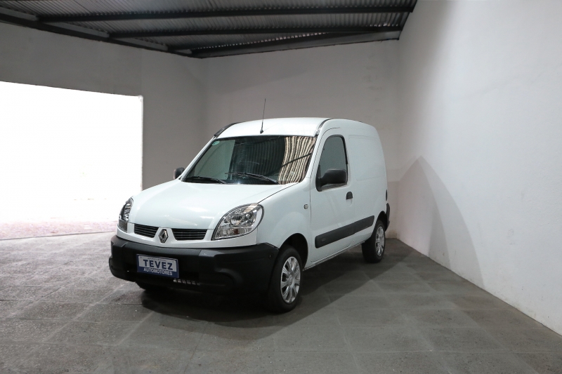 RENAULT KANGOO CONFORT 1.6  TEVEZ Automotores