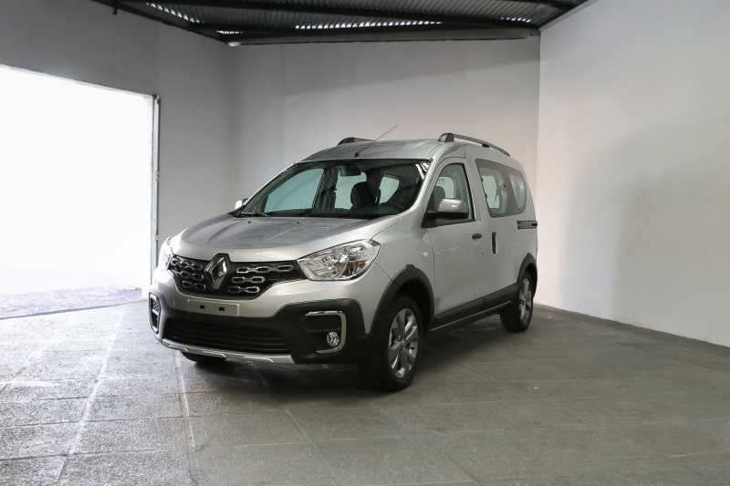 RENAULT KANGOO STEPWAY  TEVEZ Automotores