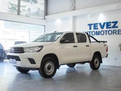 TOYOTA HILUX 4X4 